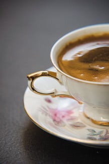 Kalimeres Bistro: Από brunch μέχρι κοκτέιλ στο πιο χαλαρό spot του Ψυρρή