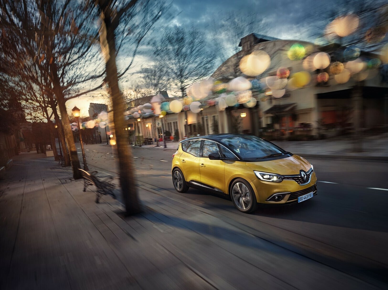 Renault Scenic: Η συνταγή της επιτυχίας επαναλαμβάνεται