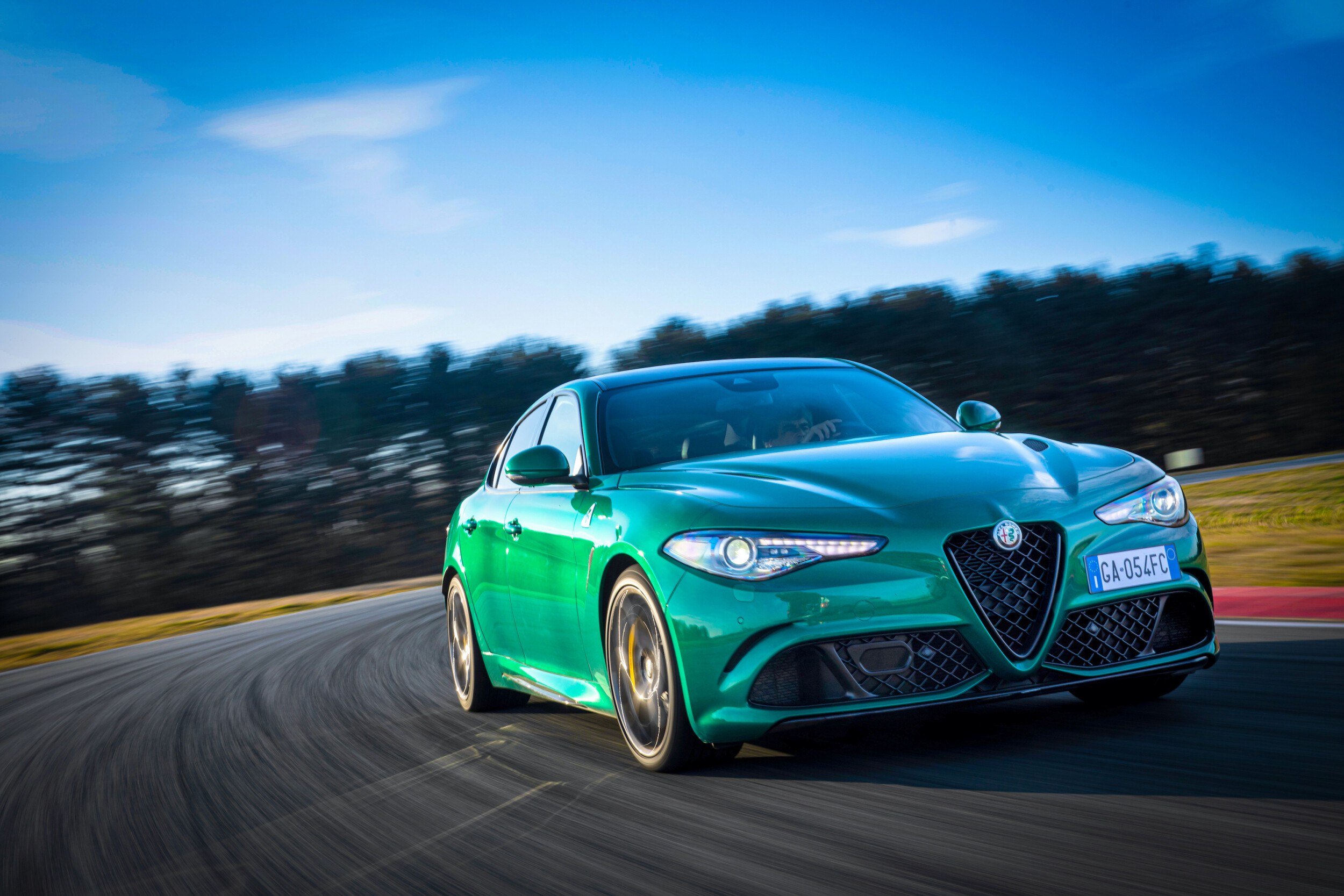 Το DNA των Alfa Romeo Quadrifoglio παραμένει αγωνιστικό