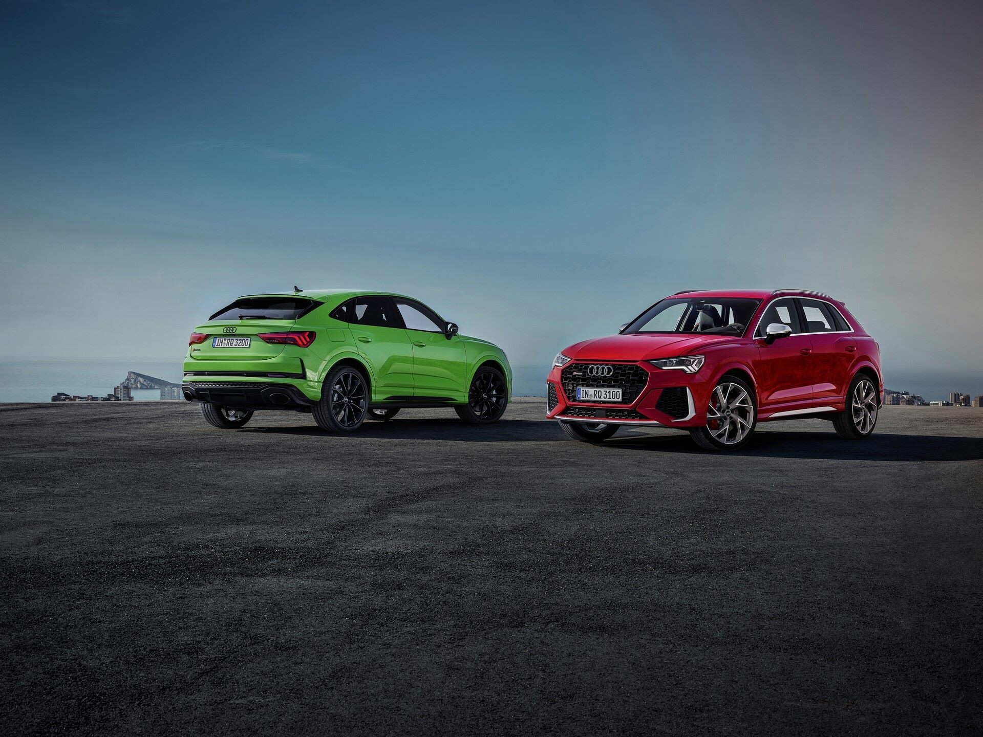 Τα νέα Audi RS Q3 και RS Q3 Sportback δεν αστειεύονται