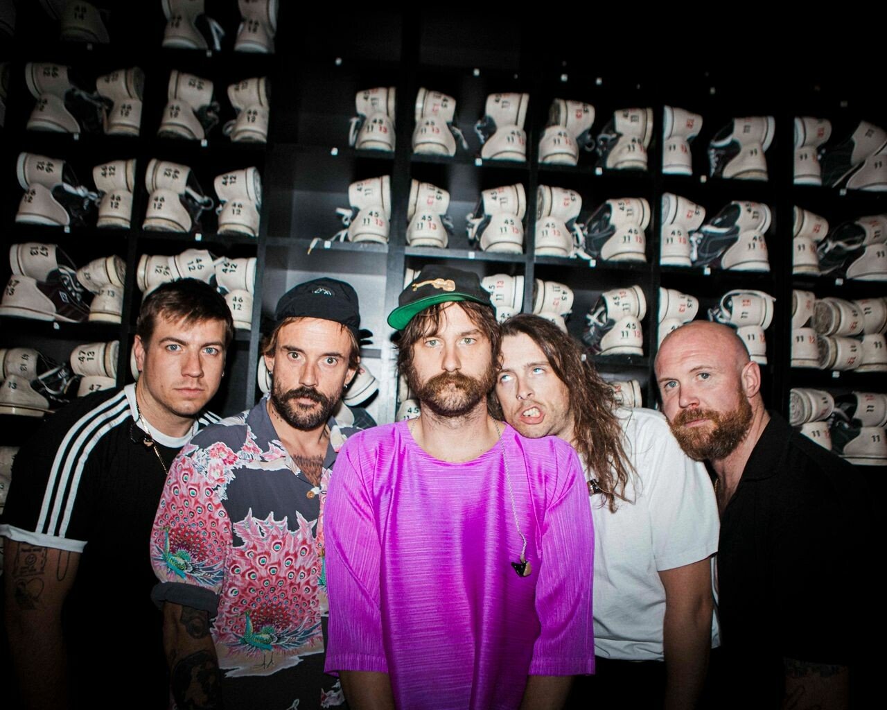 IDLES: Η Φωνή της Αντίστασης στην Κοινωνική Αδικία