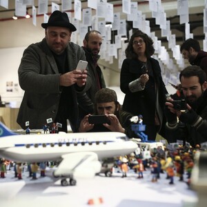 GR80s: 30 φωτογραφίες από τα εγκαίνια της έκθεσης στην Τεχνόπολη