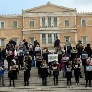 Μην σφάζετε αρνιά το Πάσχα - Η διαμαρτυρία των vegan στο κέντρο της Αθήνας