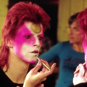 LIVE! Αποχαιρετισμός στον θρύλο της ποπ κουλτούρας David Bowie, που πέθανε σήμερα στα 69 χρόνια του