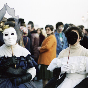 Ο Δανιήλ Κόντζογλου στο Καρναβάλι της Βενετίας το 1984