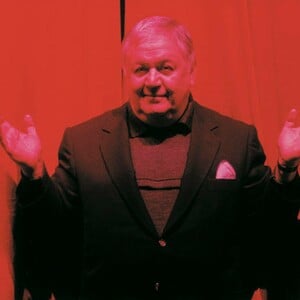 «Είχαν τον τότε Σαββόπουλο σαν άλλοθι της προδομένης ζωής τους...»