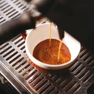 Fixers Coffee: Σου φτιάχνουν τον καφέ, σου φτιάχνουν και τη μέρα!