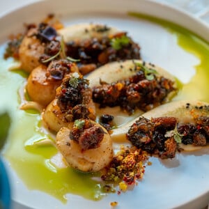 Smile Gastrotavern: Η οικογενειακή παράδοση συνεχίζεται, τιμώντας την comfort γαστρονομία