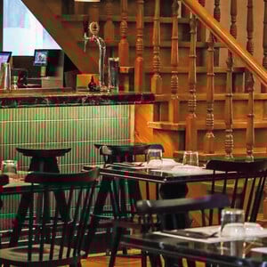 Cupola trattoria: Τραπεζάκια στον πεζόδρομο και γεύσεις αυθεντικά ιταλικές