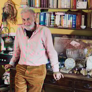 Ένας ύμνος για την γκέι αγάπη και τη φιλία σε έναν κόσμο όπου θερίζει το Aids