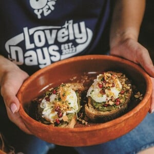 Lovely Days: Specialty καφές και brunch που κάνουν τη μέρα σου lovely