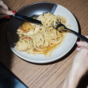 Anthes: Η fusion κουζίνα σε μια από τις πιο κομψές μορφές της