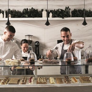 Zillers Pastry Bar: Η αριστοκρατική πλευρά του γλυκού βρίσκεται στο κέντρο της Αθήνας