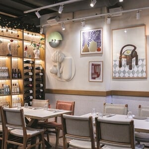 Ella Urban Greek Cuisine: Νέα χρονιά με μενού που κάνει την παράδοση πιο σύγχρονη από ποτέ