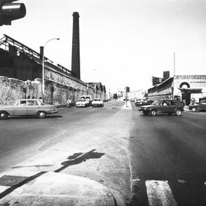 Γκάζι: Από εργατική συνοικία, «λούνα παρκ» της νύχτας