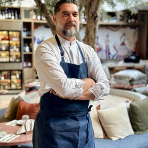 Cinapos: Το ελληνικό τραπέζι όπως το θυμόμαστε, σε σύγχρονη εκδοχή
