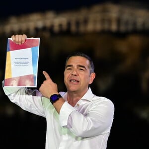 ΕΠΕΞ To νέο κόμμα, αμφιβολία και ελπίδες