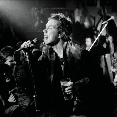 «Το τέλος πλησιάζει»: Ανέκδοτες φωτογραφίες από την τελευταία εμφάνιση των Sex Pistols στην Βρετανία