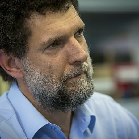 Τουρκία: Αθώος ο Οσμάν Καβαλά και οκτώ ακτιβιστές για τα γεγονότα στο πάρκο Γκεζί