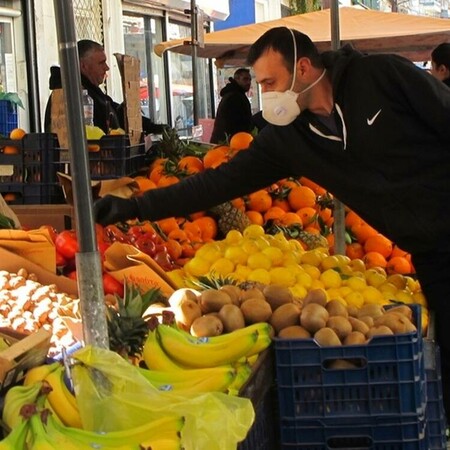 Κορωνοϊός: Κλειστές όλες οι λαϊκές αγορές της χώρας αύριο - Από Δευτέρα αλλαγές και στα σούπερ μάρκετ