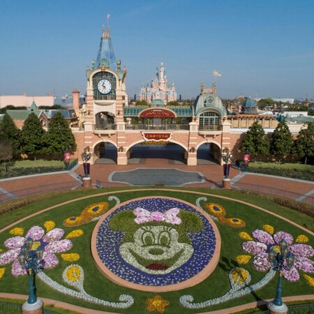 Ανοίγει ξανά η Disneyland στη Σαγκάη - Sold out μέσα σε λίγα λεπτά