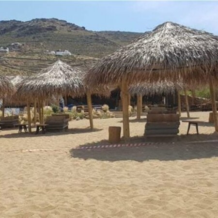 Λουκέτο από σήμερα στο Alemagou στην Μύκονο - Δύο μήνες κλειστό το beach bar της Φτελιάς