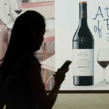 Καταργούνται από τα μέσα Ιουνίου οι χρεώσεις στα τέλη περιαγωγής για τις χώρες ΕΕ
