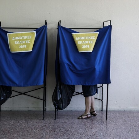 Οι γυναίκες που κέρδισαν την εκλογική μάχη σε Δήμους της Αττικής