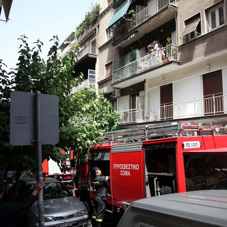 Κυψέλη: Φωτιά σε πολυκατοικία με φοιτητές - Εκκενώθηκε το κτίριο