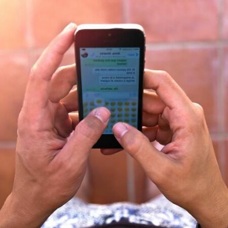 Είναι παράνομα τα προεκλογικά sms από υποψήφιους βουλευτές