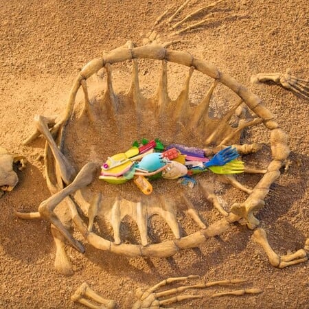 Ημέρα της Γης: Ένα stop motion animation για τον πλαστικό «καρκίνο» του πλανήτη