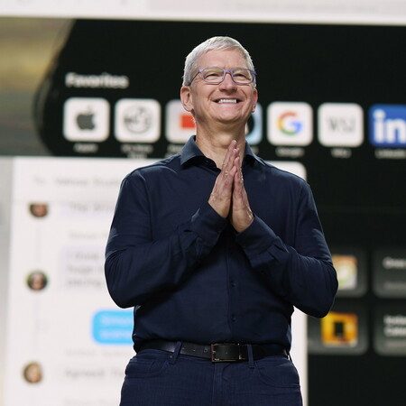 Στο «κλαμπ» των δισεκατομμυριούχων ο Τιμ Κουκ της Apple