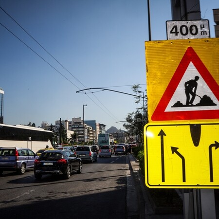 Ξεκίνησαν οι εργασίες ασφαλτόστρωσης στην Αθήνα - Ποιοι δρόμοι κλείνουν τμηματικά