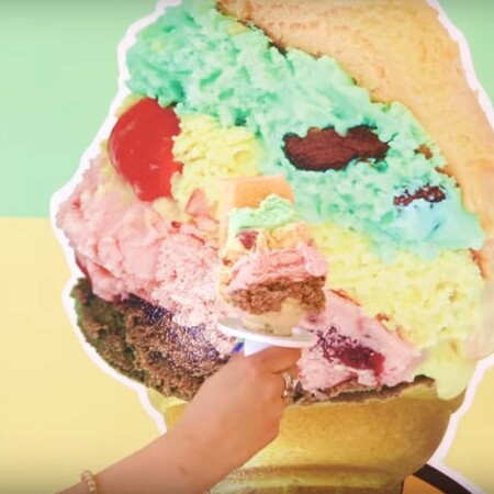 Ένα παγωτό στα χρώματα του ουράνιου τόξου που έχει ιστορία 95 ετών