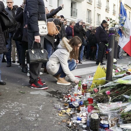 Παρίσι, μια εβδομάδα μετά, μέσα από 19 φωτογραφίες