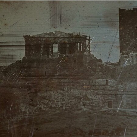 Η ιστορία πίσω από την πρώτη φωτογραφία της Ακρόπολης