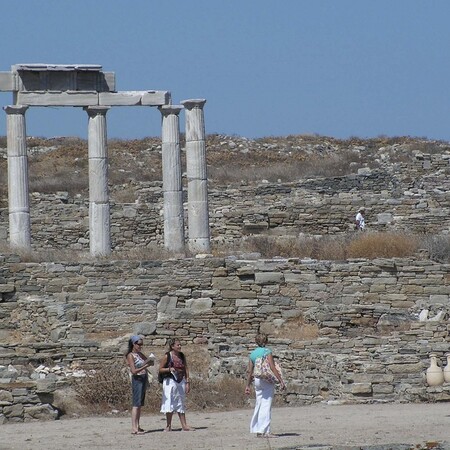 Σε «ανοιχτό μουσείο» μετατρέπεται η Δήλος - Έργα αναστήλωσης 4,5 εκατ. ευρώ στο νησί του Απόλλωνα