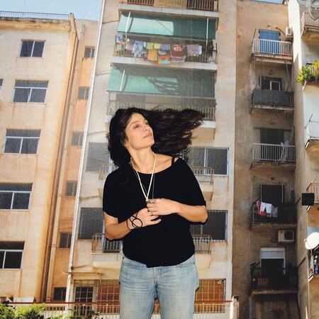 Η Πόπη Τσαπανίδου αφηγείται τη ζωή της στη LIFO
