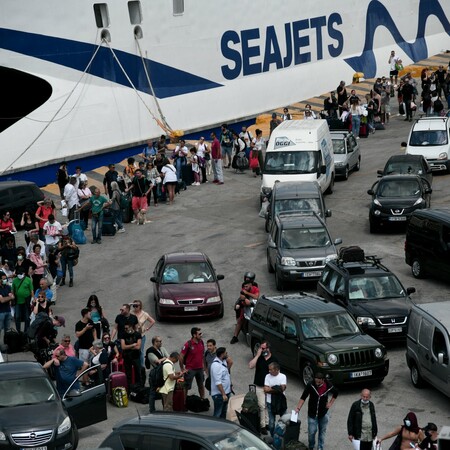 Πλοία: Προς άρση το 50% στην πληρότητα - «Σε αναμονή» τα ταχύπλοα