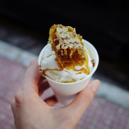 Το Epik Gelato είναι η νέα ρετρό-hip τζελατερία της Πλατείας Μαβίλη