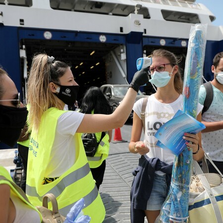 Μαγιορκίνης: «Σιωπηλοί» φορείς τα άτομα 20 -30 ετών