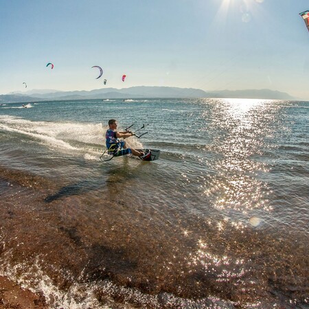 40 φωτογραφίες από το φετινό Φεστιβάλ Kite & Wind Surf σε ένα μικρό ψαροχώρι, έξω απ΄τη Λαμία