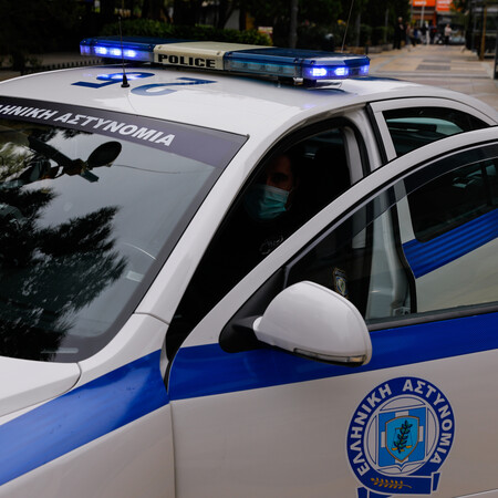 Ο συνεπιβάτης του Ριζάι κατηγορείται για δολοφονία σε μπαρ της Γλυφάδας - Η εγκληματική του δράση