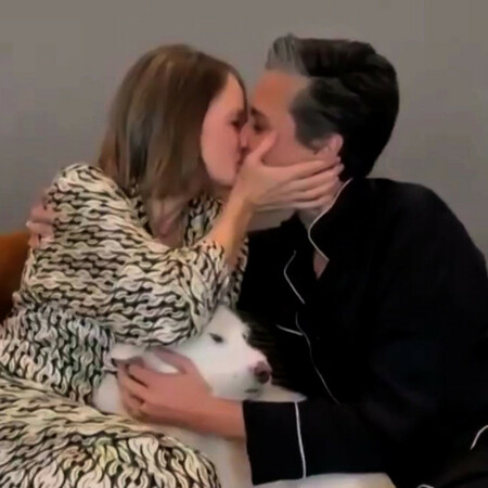 Η Τζόντι Φόστερ φίλησε τη γυναίκα της on camera στις Χρυσές Σφαίρες