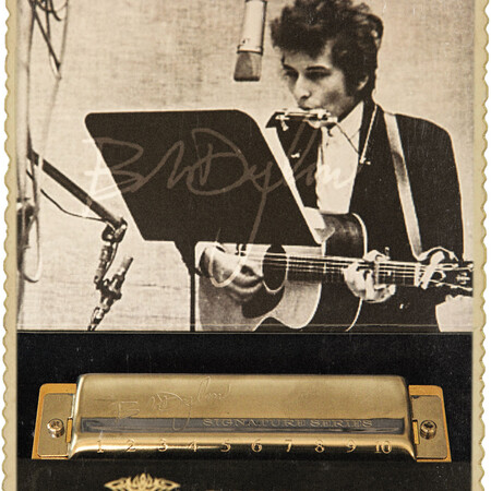 Προδημοσίευση: To φαινόμενο Bob Dylan
