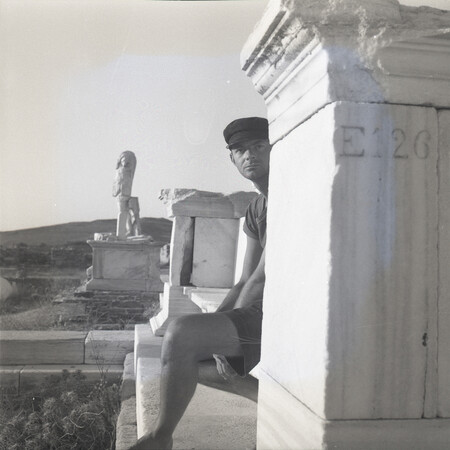 Ο Cy Twombly μαζί με τους θεούς του στο Μουσείο Κυκλαδικής Τέχνης