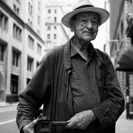 Ο Jonas Mekas στα hi-tech 95 του εξηγεί γιατί ακόμη κάνει όνειρα για τη ζωή