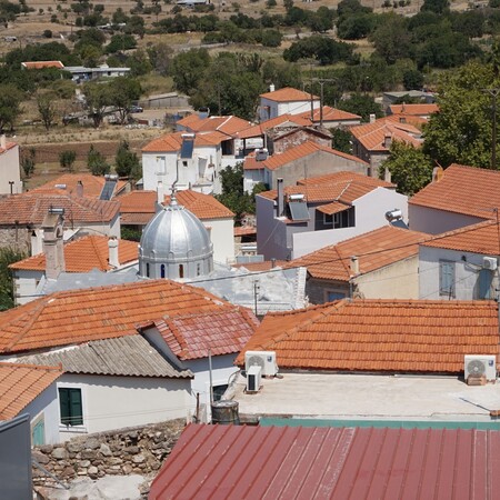 Για το χωριό της μητέρας μου, τη Βρισά