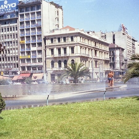 Ένα ταξίδι στην Αθήνα της δεκαετίας του 1980