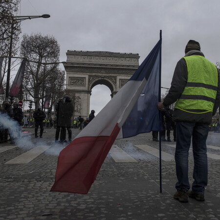 Γαλλία προς Τραμπ: «Αφήστε μας να ζήσουμε την εθνική ζωή μας»